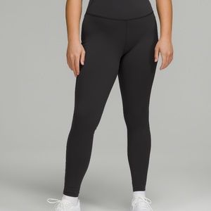 NWT Lululemon black base pace HR tight 28” *Brushed, size 6